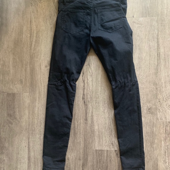 Jeans - Picture 2 of 3